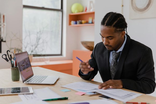 Jumpstart Your UK AgTech Startup: Comprehensive Blueprint for Establishing Your Agricultural Tech Firm